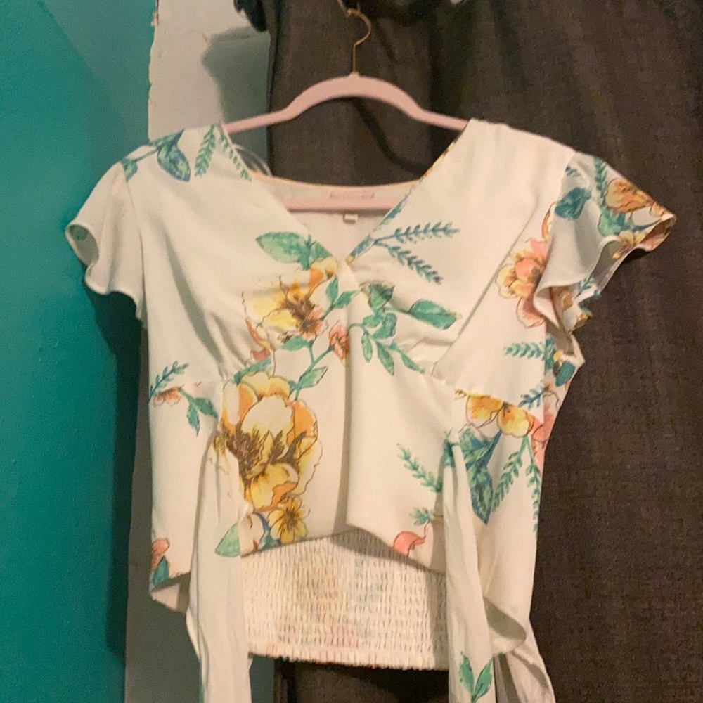 floral top